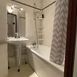 Apartament Griou 30 *