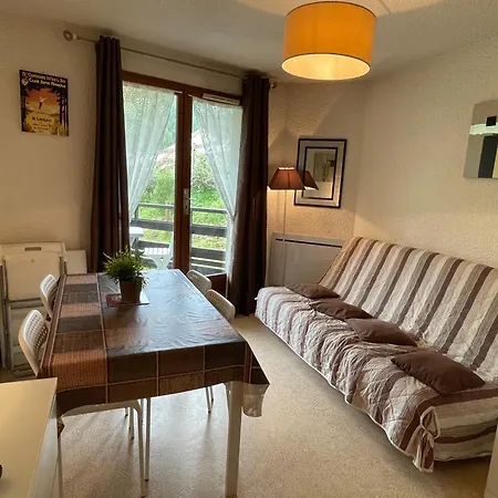 Apartment Griou 30 *