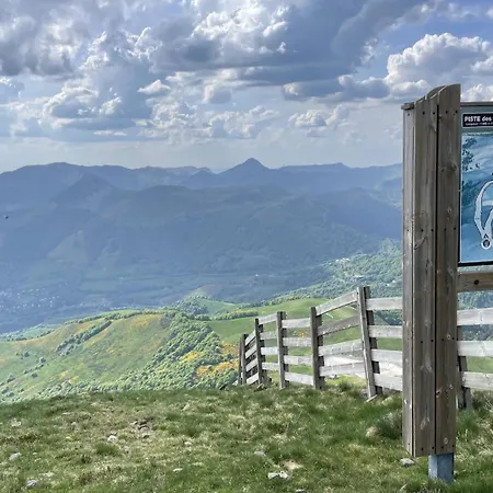 Griou 30 Apartment *